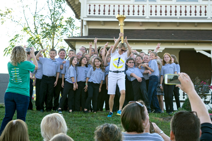 After taking an Indiana Bicentennial Torch selfie with the Pine Ridge Elementary choir this morning in Ferdinand, former Indiana Lt. Governor Sue Ellsperman headed out to Huntingburg.