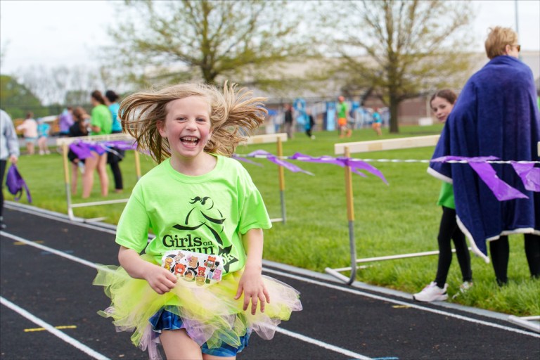 Girls on the Run of Southwest Indiana celebrates over 530 girls at annual 5K event