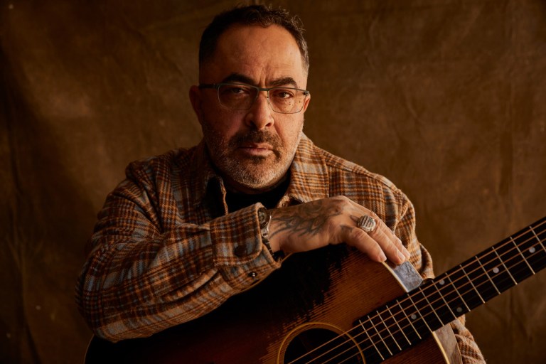 Castle Knoll to feature Aaron Lewis and the Stateliners