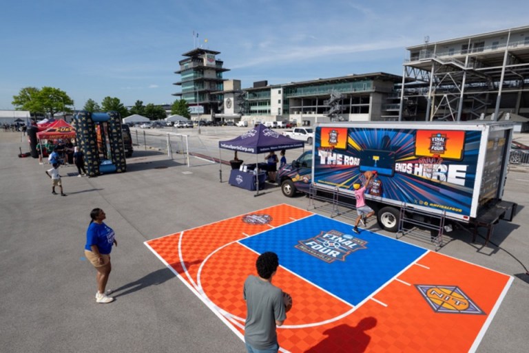 Fan Jam Experience brings Final Four Fun to Jasper during Jammin’ in Jasper Tournament