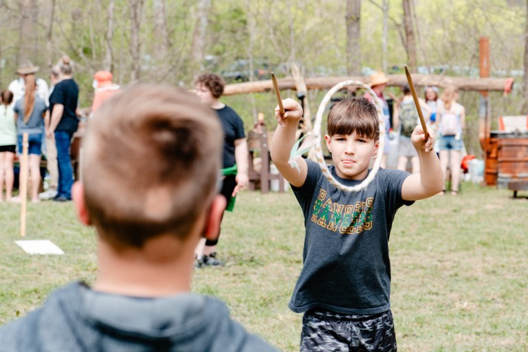 Local students get hands-on history lesson at Revolutionary Rendezvous