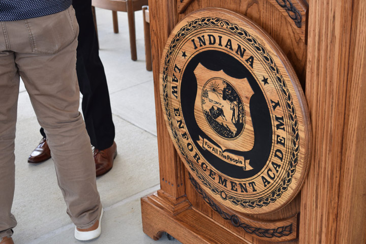 Sheriff Kleinhelter loses Indiana law enforcement certification but keeps elected office