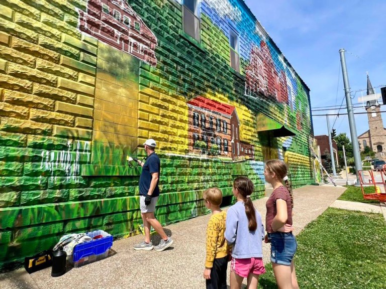 Community Foundation supporting Ferdinand mural