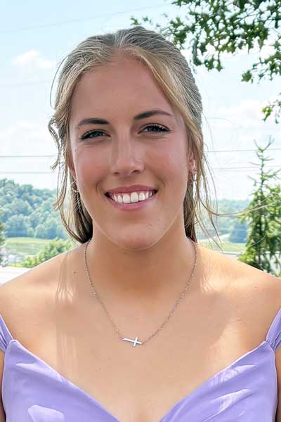 Lydia Betz awarded Brames Family Scholarship