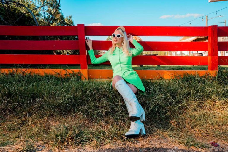 Retro-Pop artist Tabitha Meeks brings vintage charm to Jasper Arts Center November 7
